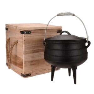 Wildtrak Potjie 8L Cast Iron Camp Oven In Box